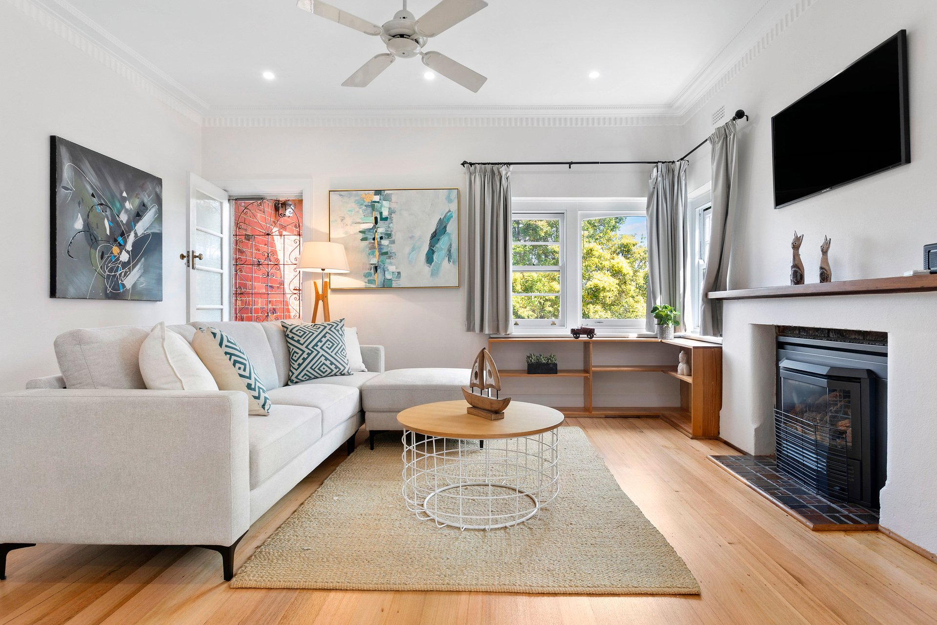 Property Gallery Thumbnail 3