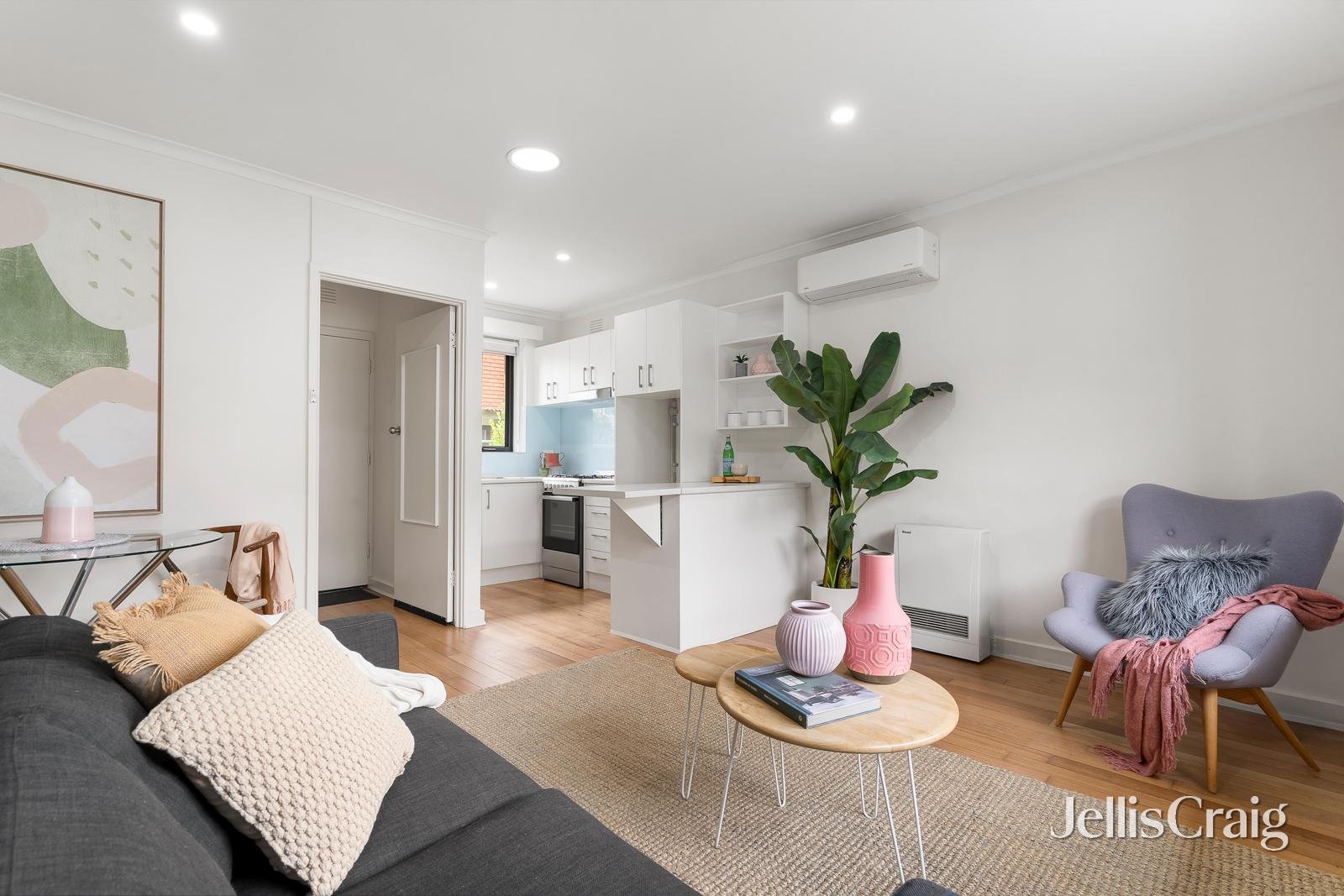 9/37 Grice Crescent, Essendon image 1