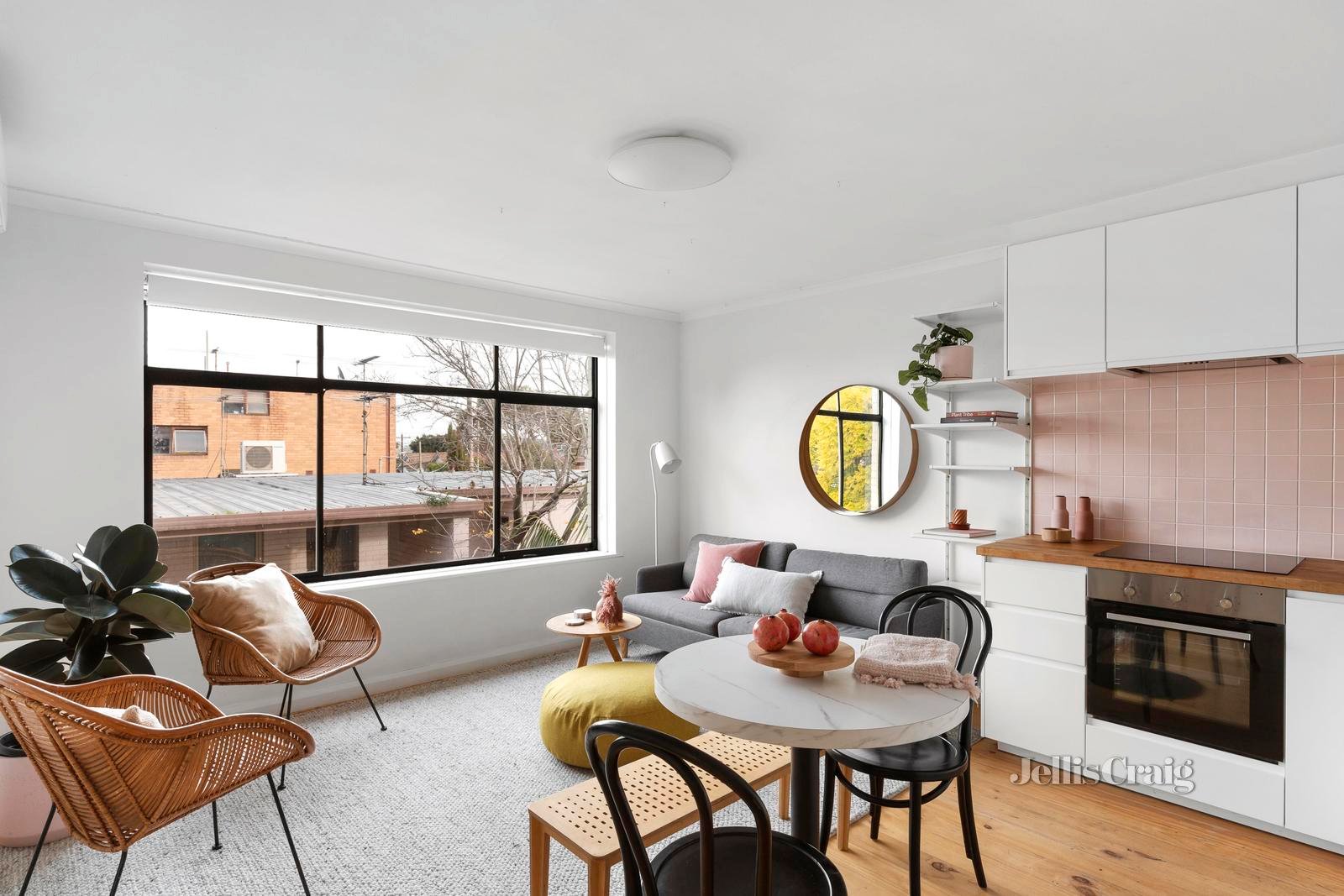 9/376 Albert Street, Brunswick image 2