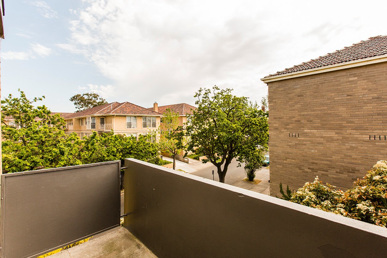9 / 38 Kensington Road SOUTH YARRA