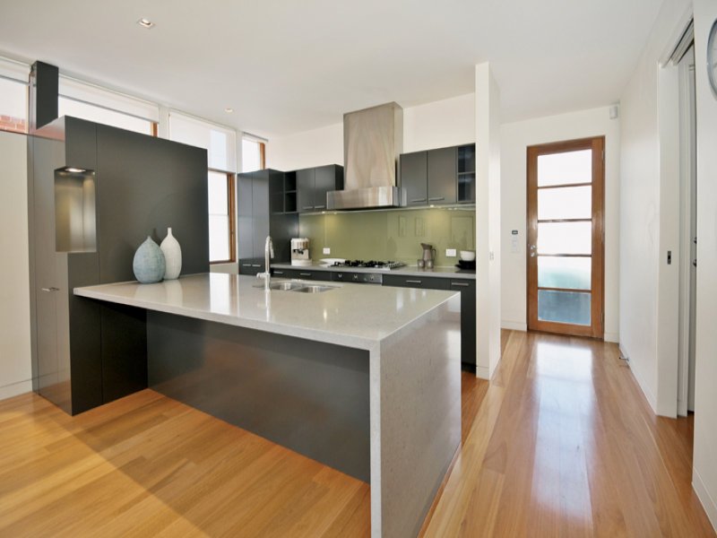 93A Erskine Street, Middle Park image 5