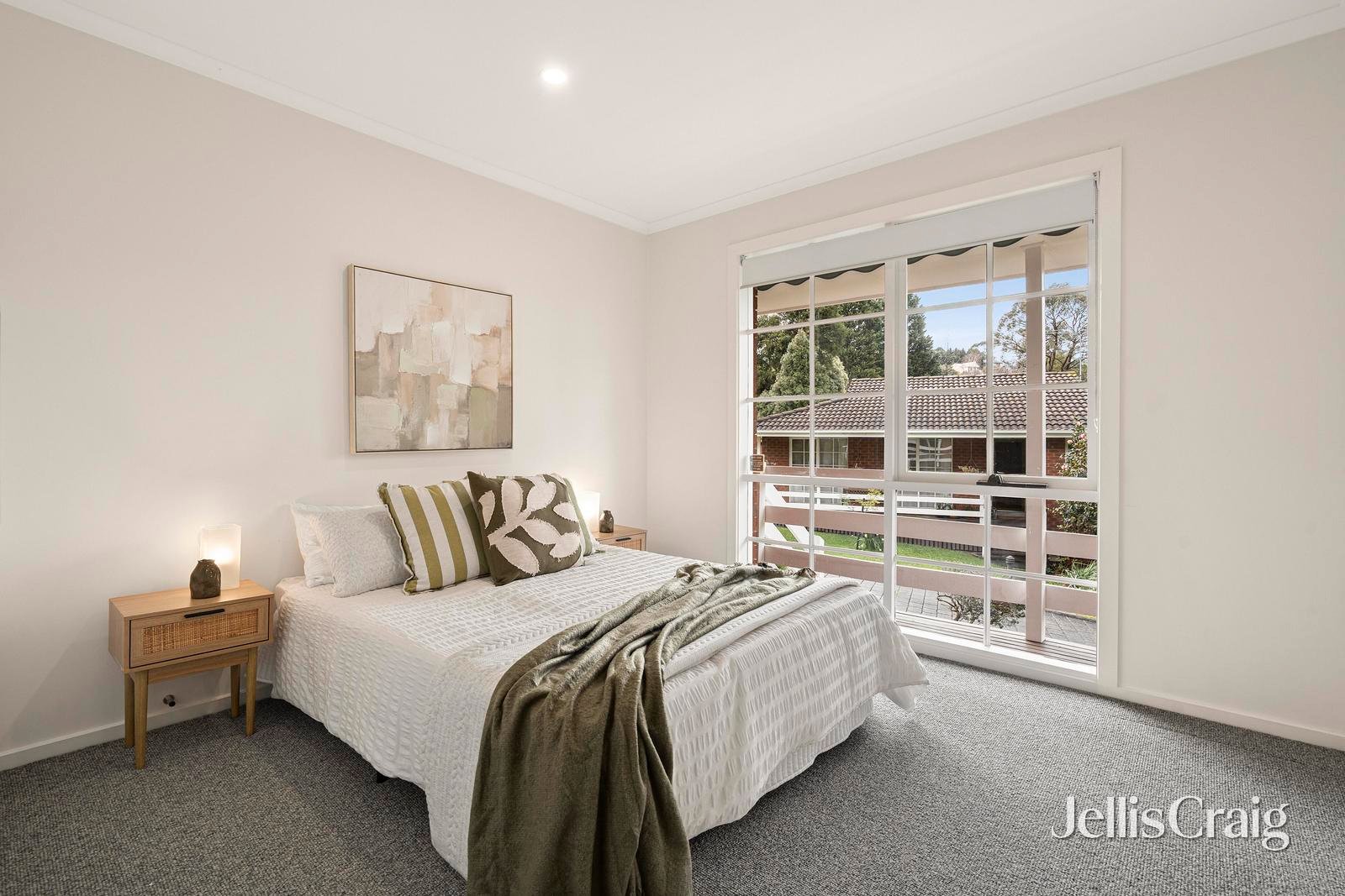 9/4-6 Allens Road, Heathmont image 6