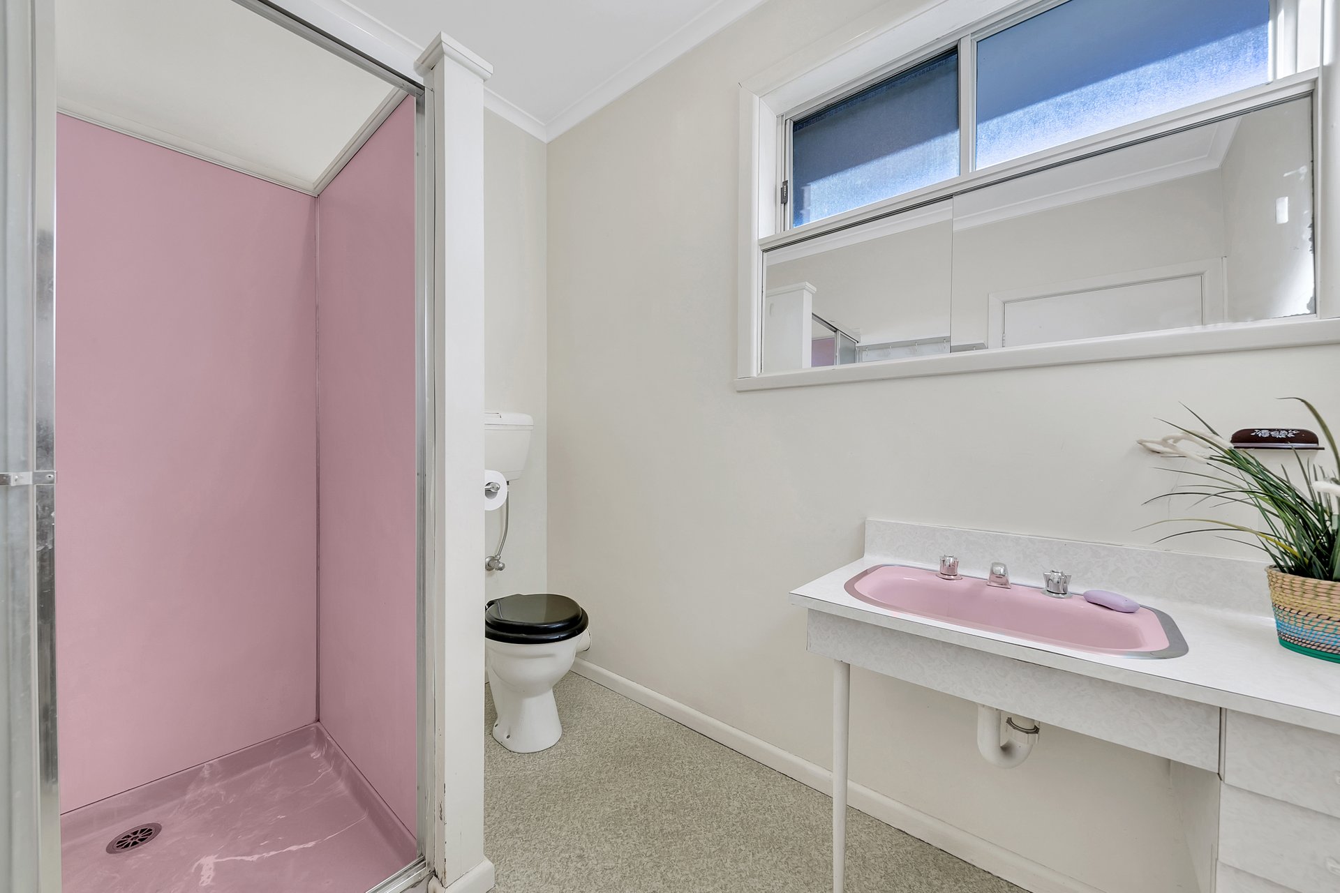 94 Bellarine Highway, Newcomb image 4