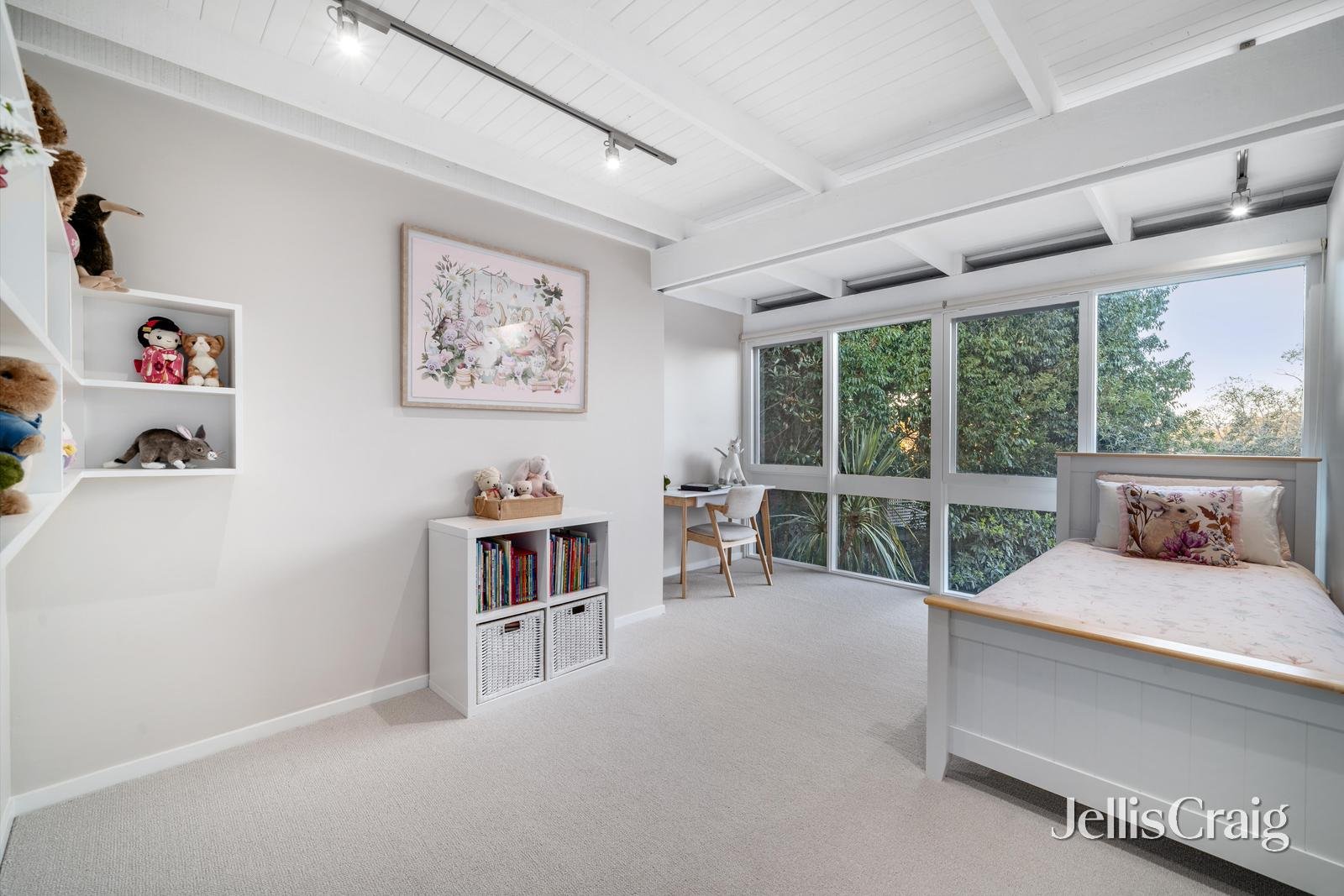 94 Buckingham Drive, Heidelberg image 12