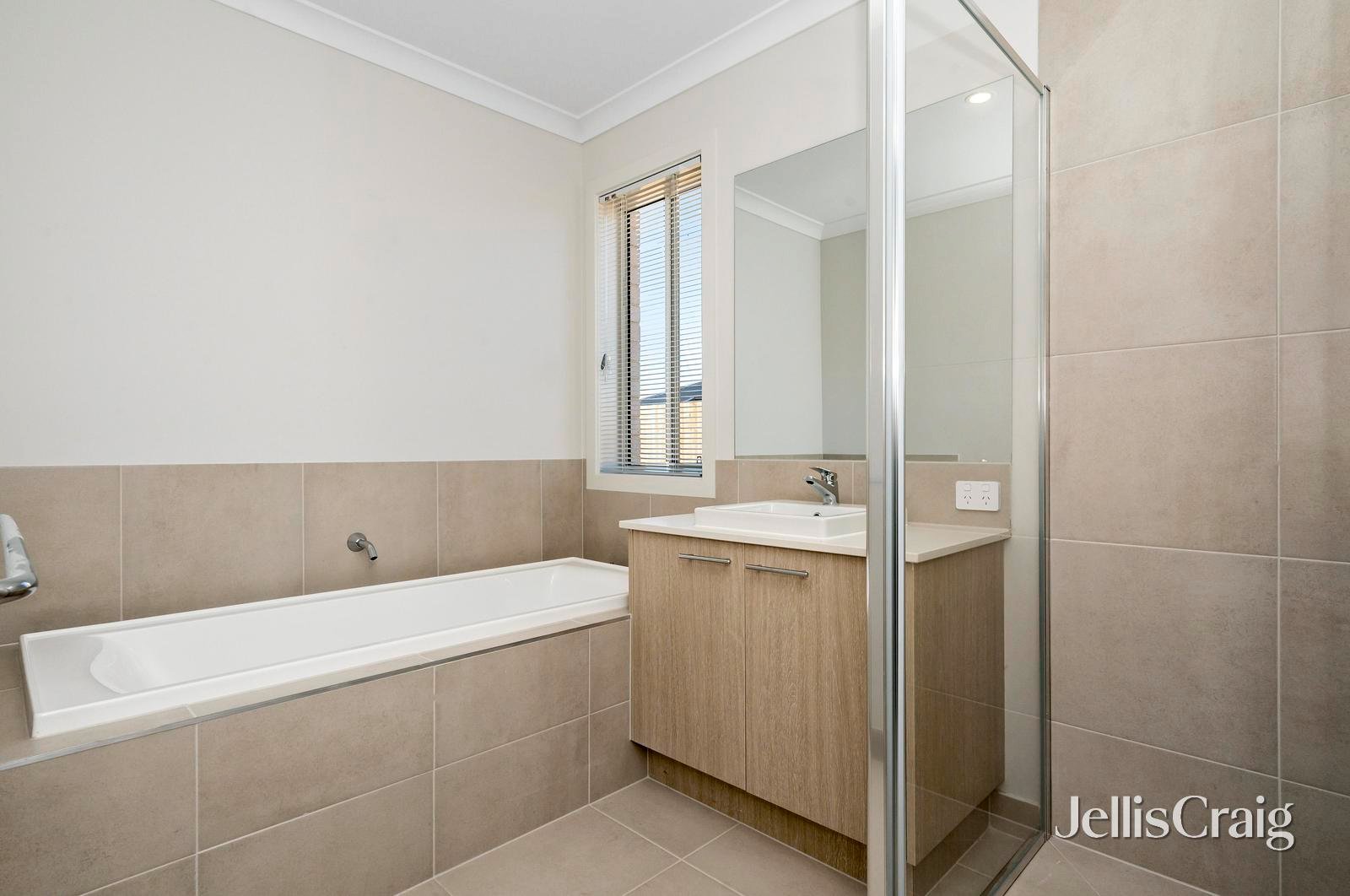 94 Crown Street, Sebastopol image 4