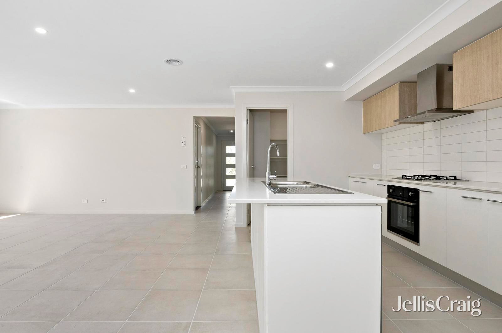 94 Crown Street, Sebastopol image 2