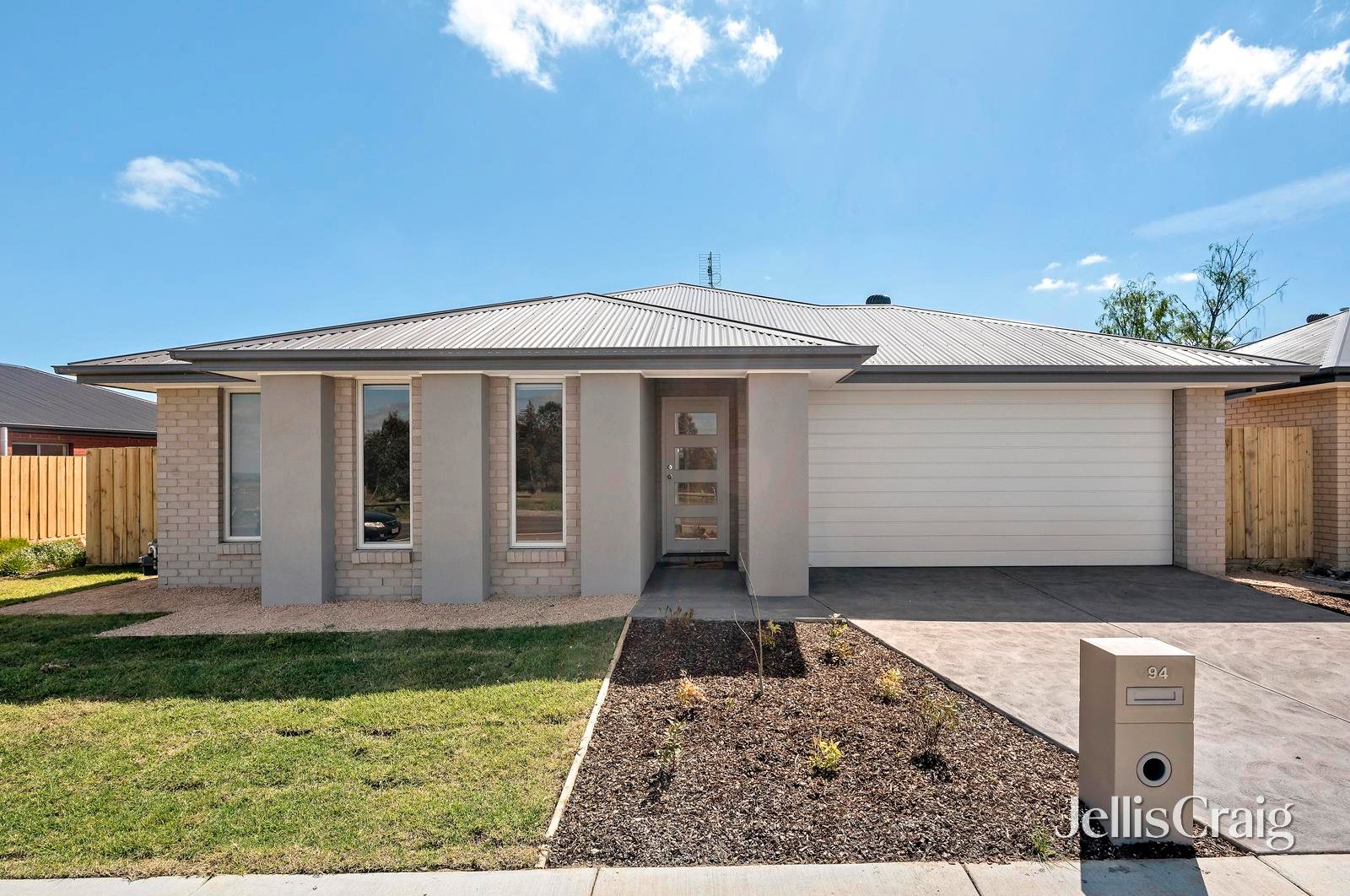 94 Crown Street, Sebastopol image 1