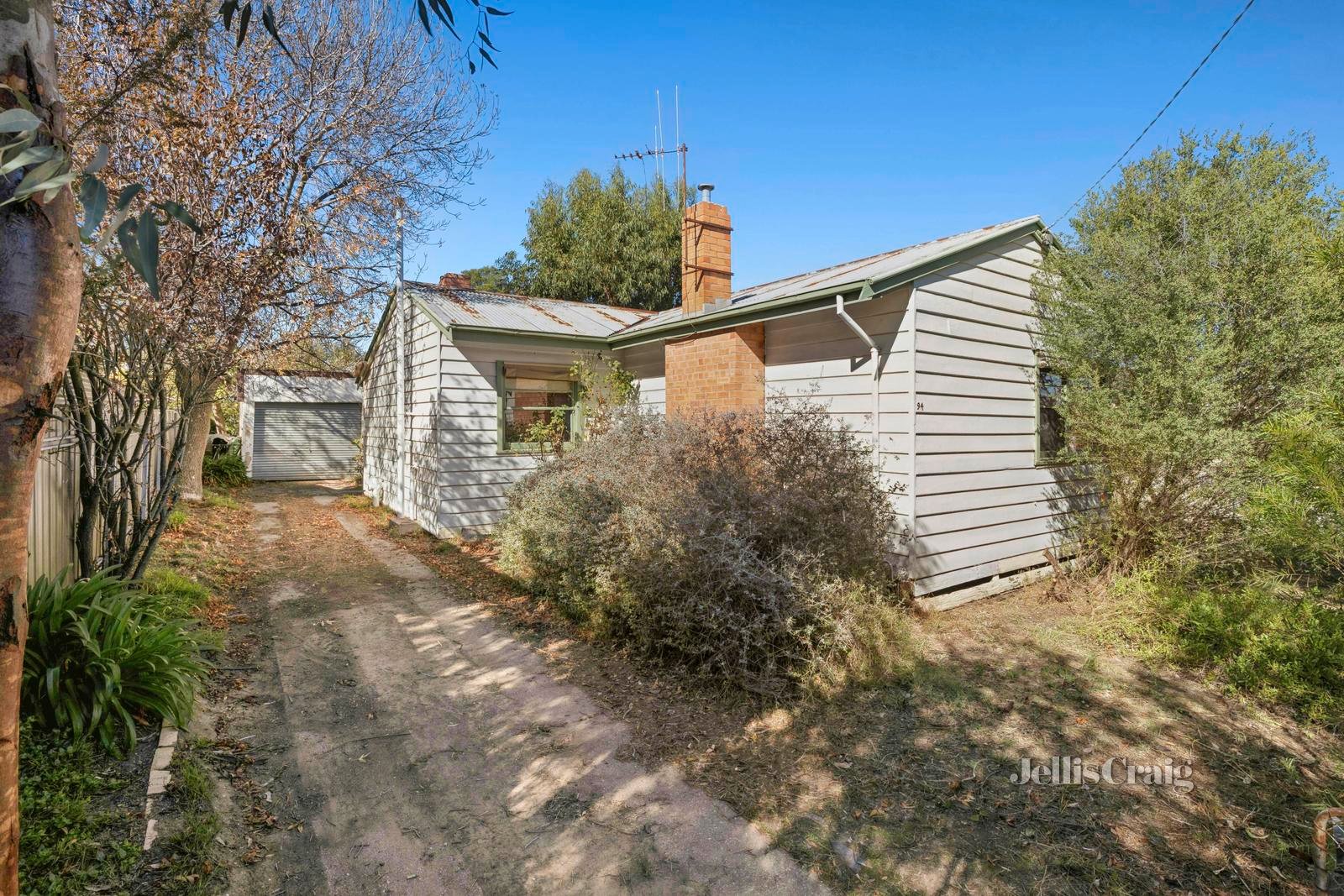 94 Farnsworth Street, Castlemaine image 3