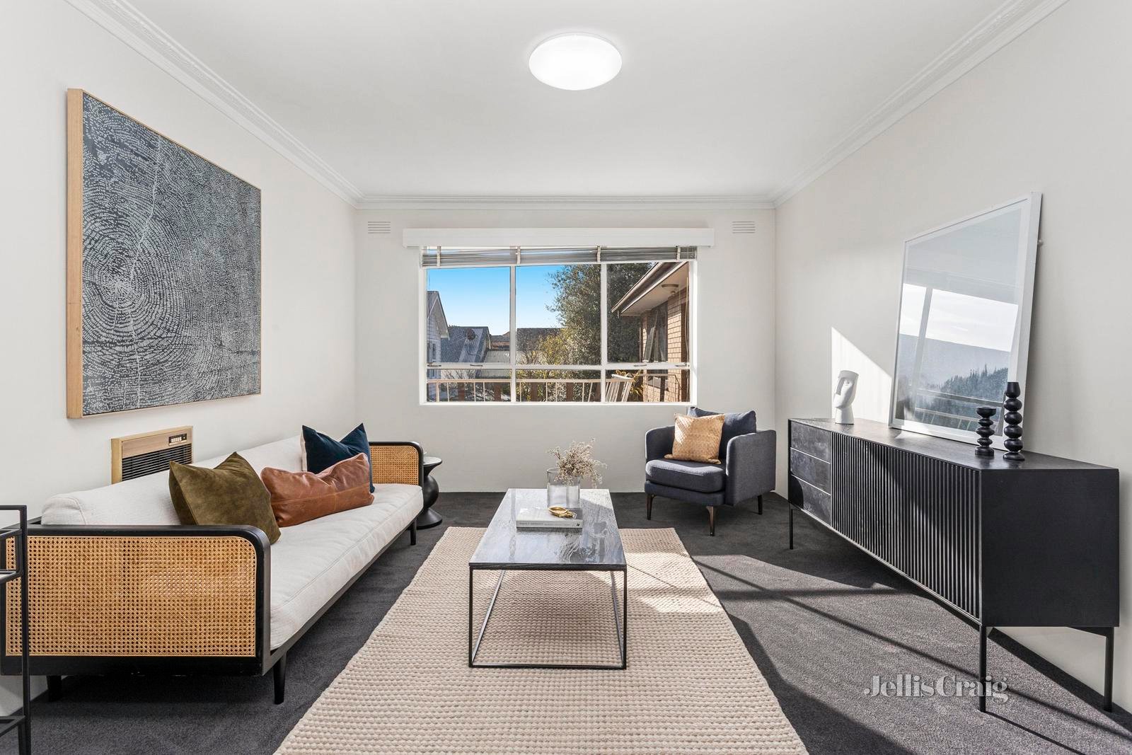 9/4 Lyons Street, Williamstown image 2