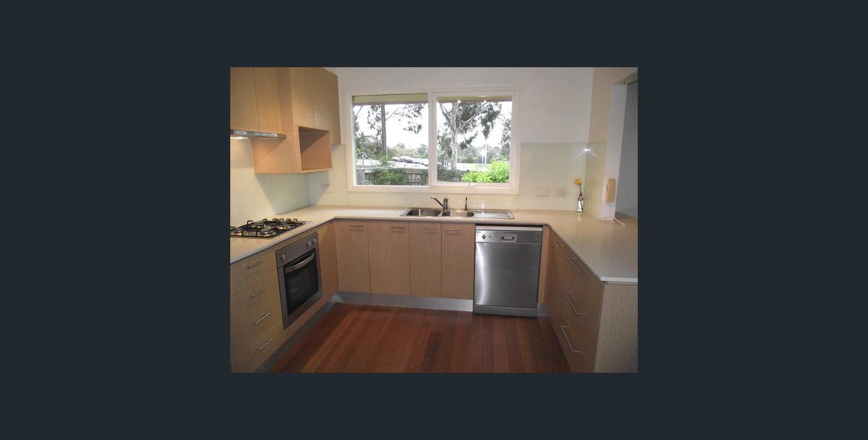 94 Mary Avenue, Wheelers&nbsp;Hill image 3