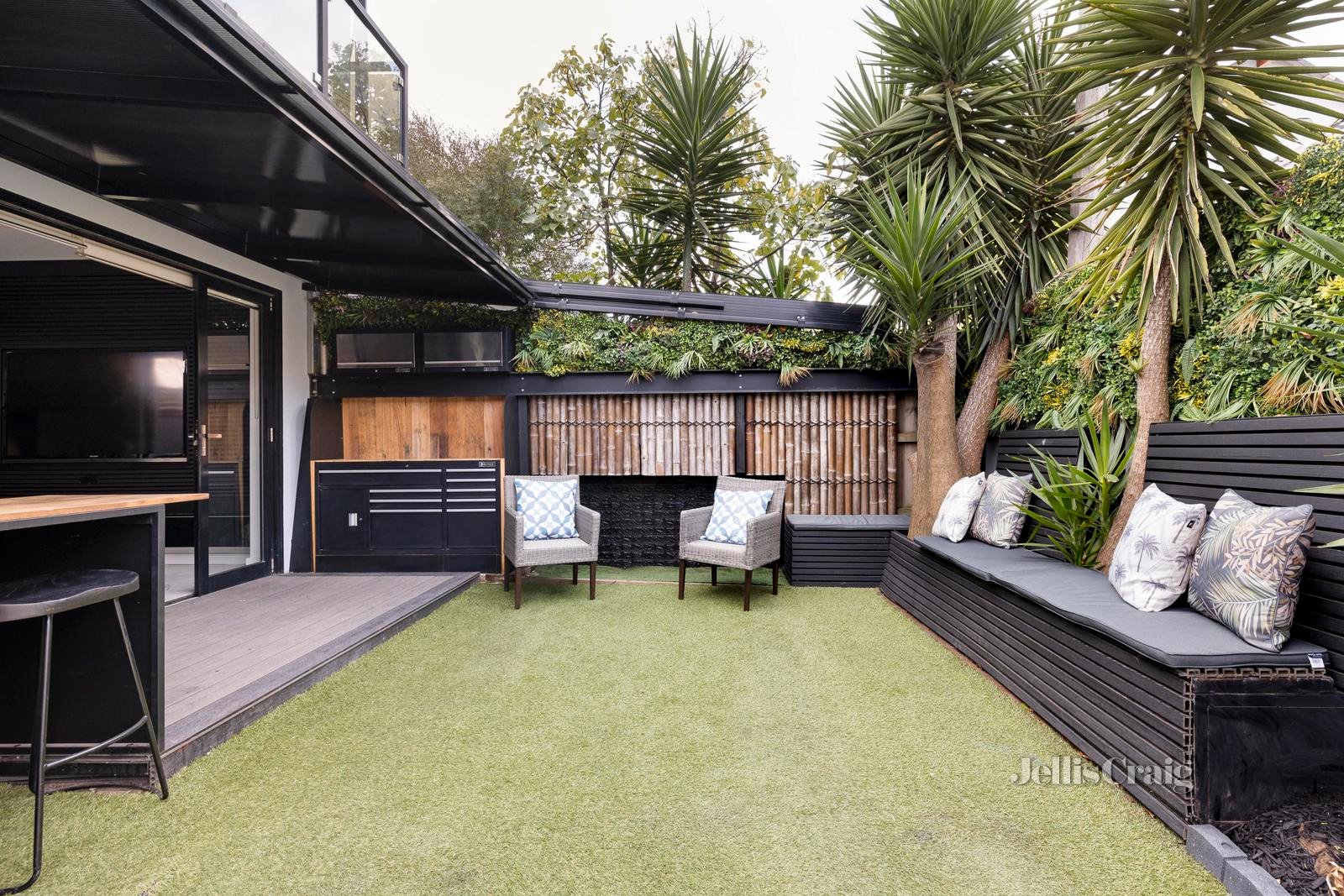 94 Mcilwraith Street, Carlton North image 6