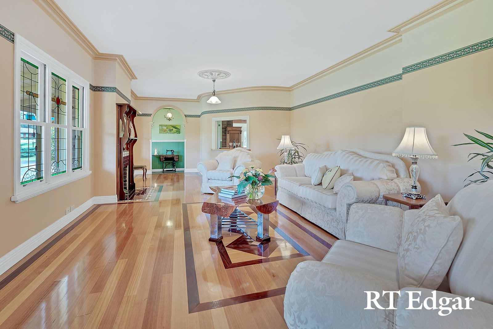 Property Gallery Thumbnail 6