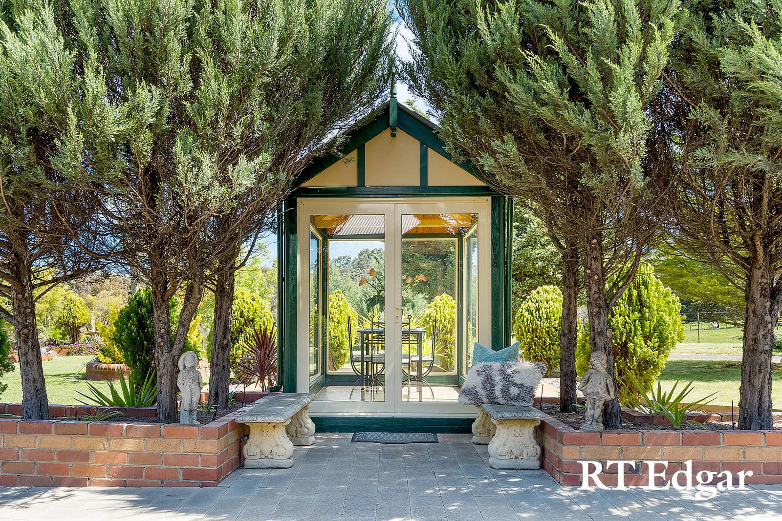 Property Gallery Thumbnail 23