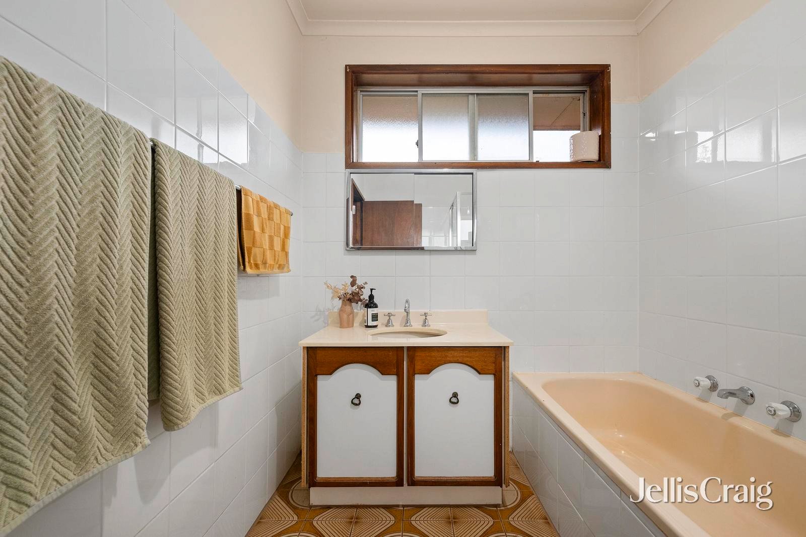 94 Queens Road, Silvan image 14