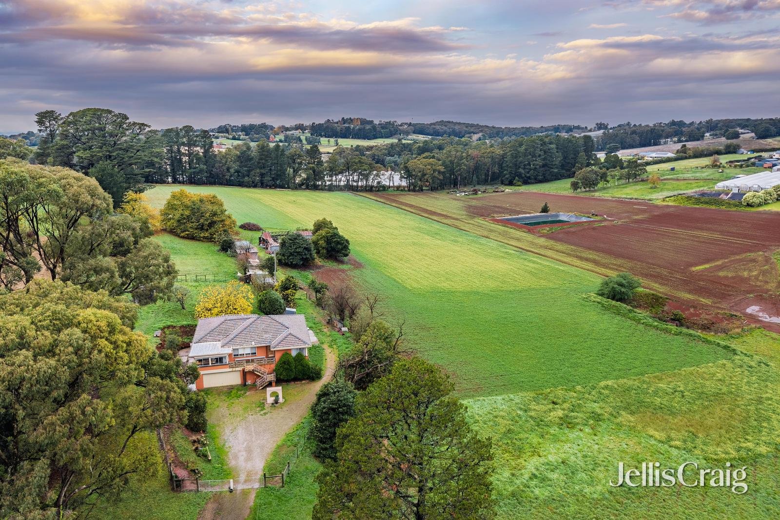 94 Queens Road, Silvan image 24