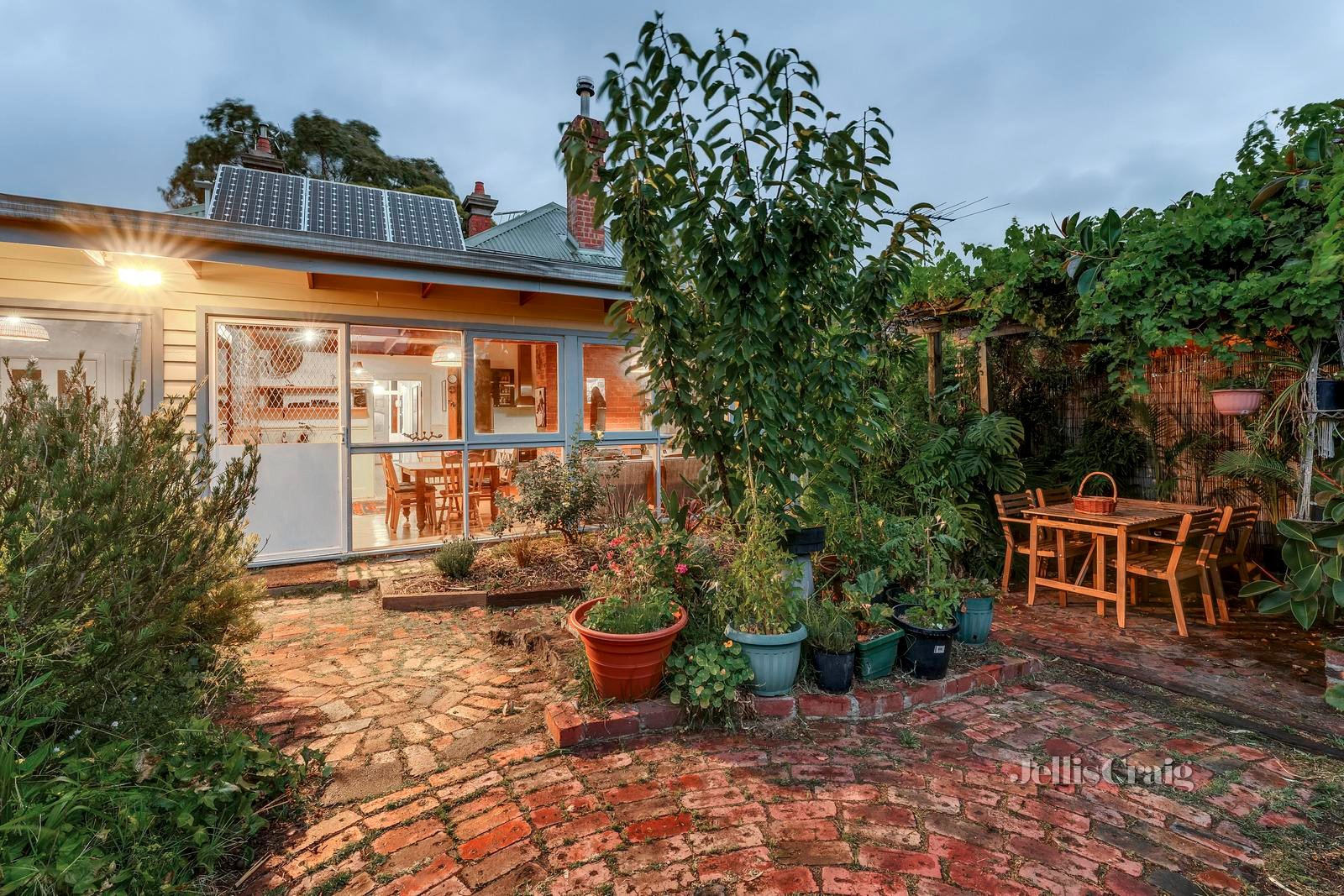 94 Tinning Street, Brunswick image 17