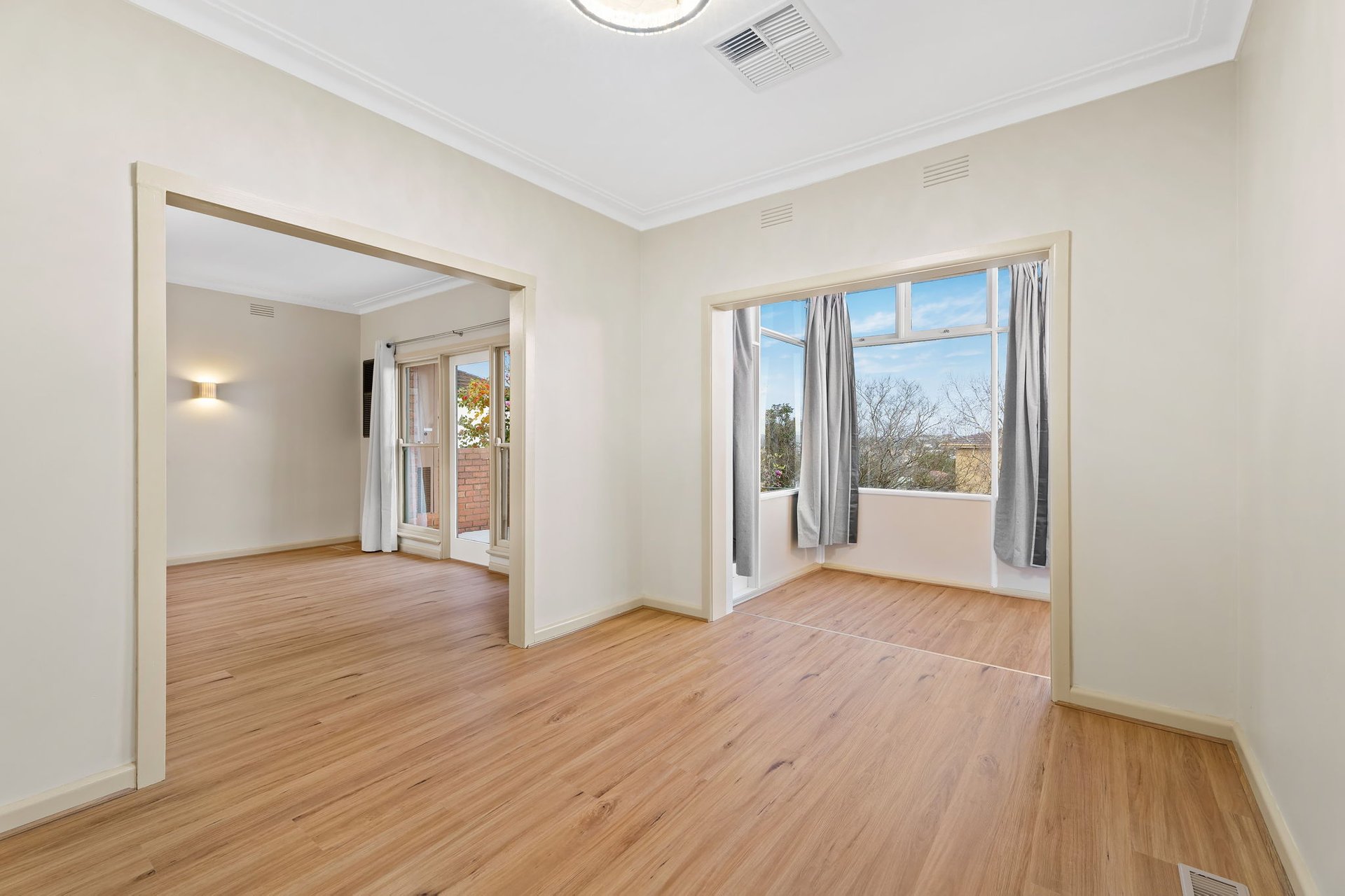 94 Whittens Lane, Doncaster image 4