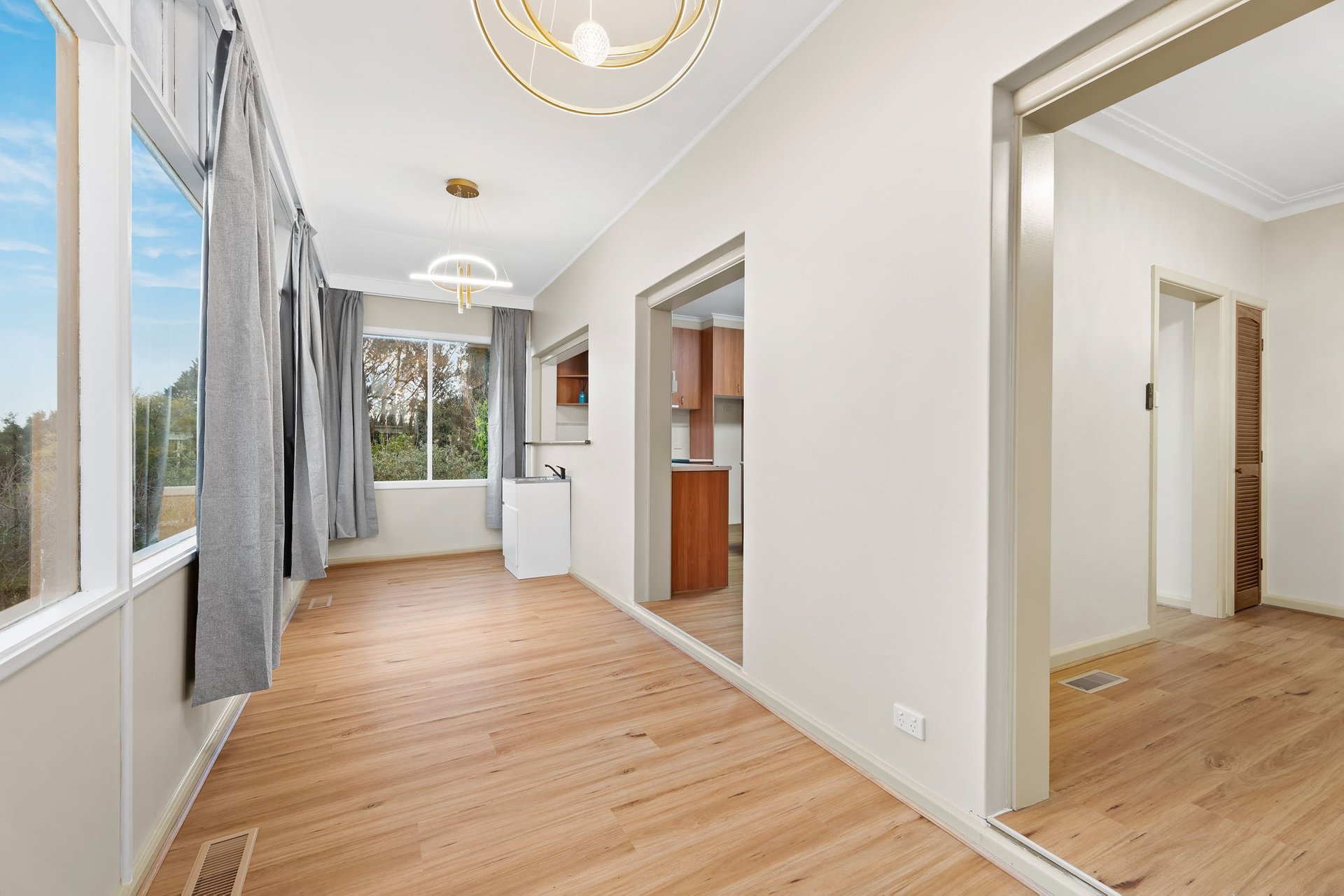 94 Whittens Lane, Doncaster image 5