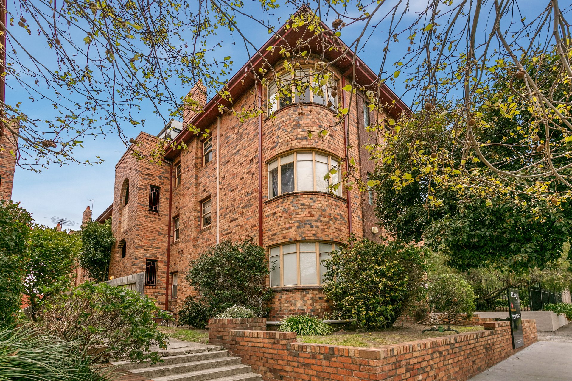 Property Gallery - Main Image
