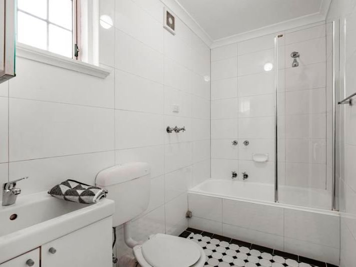 9/44 Fletcher Street, Essendon image 7