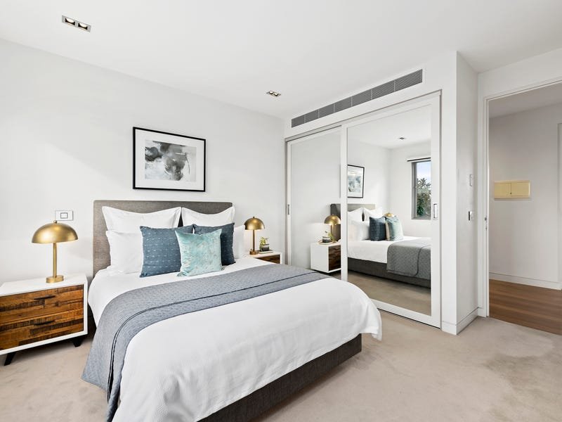 Property Gallery Thumbnail 6