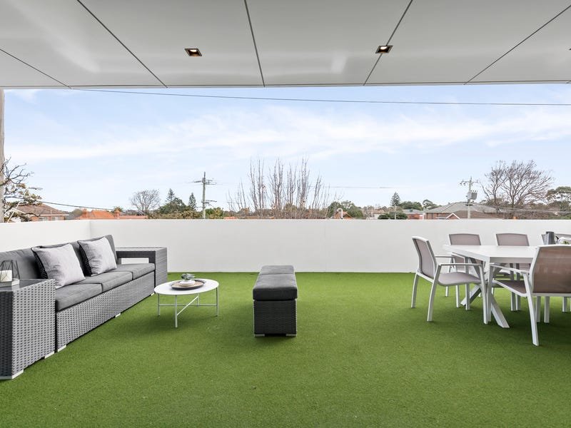 Property Gallery Thumbnail 8