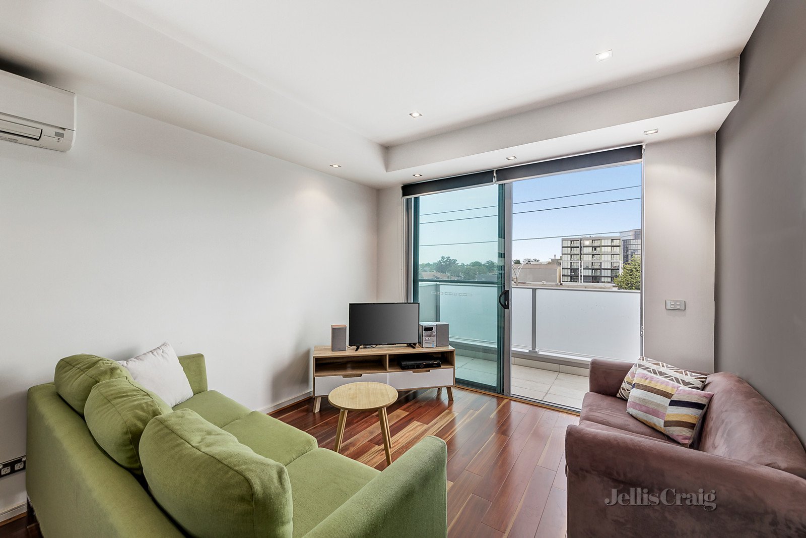 9/463 South Road, Bentleigh image 1