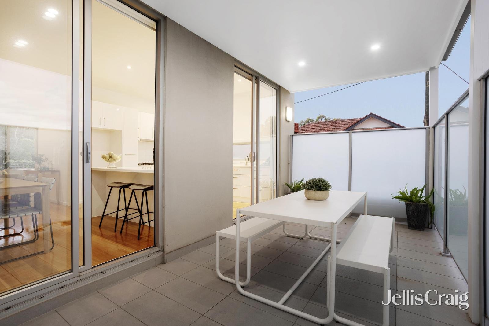 9/468 Glenferrie Road, Hawthorn image 9