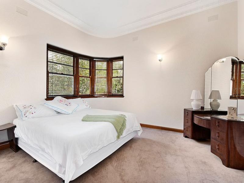 947 Riversdale Road, Surrey Hills image 6