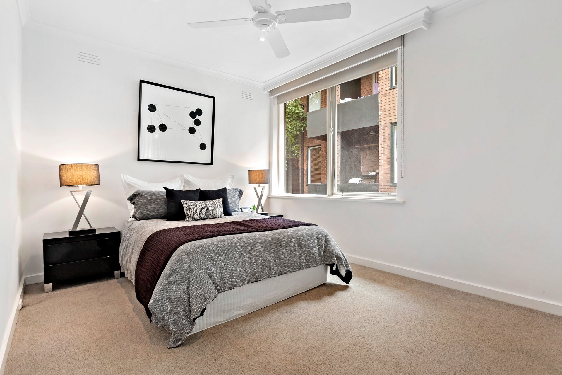 Property Gallery Thumbnail 8