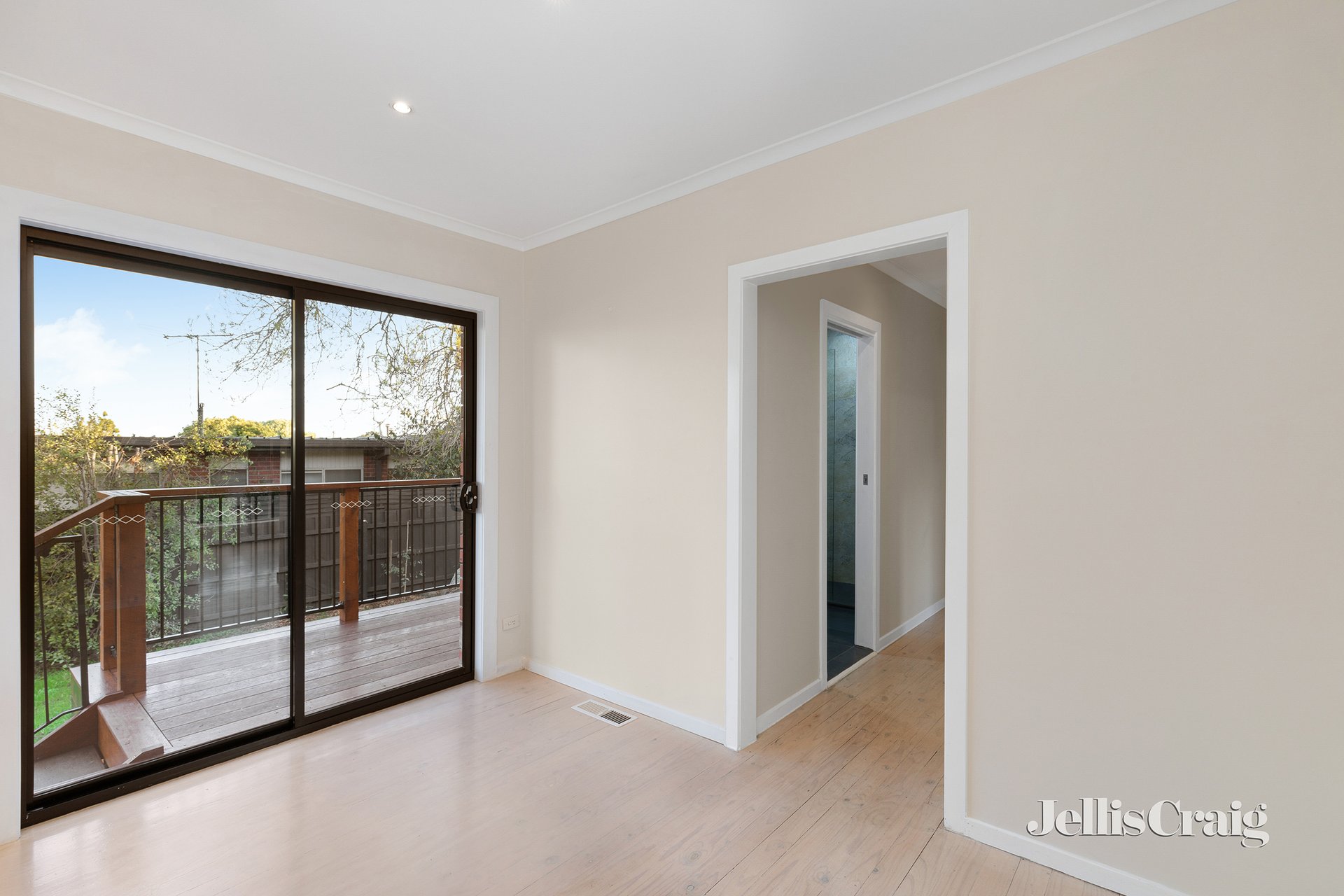 9/49 Vermont Parade, Greensborough image 3