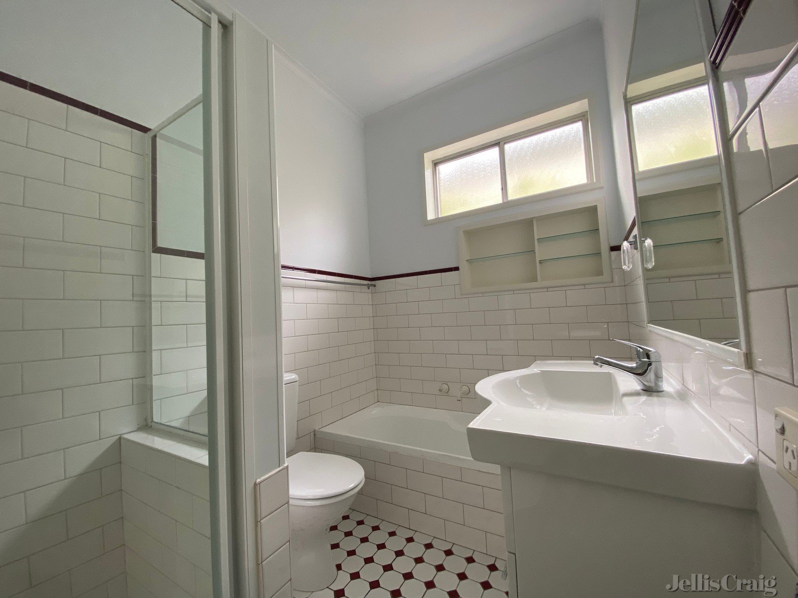 95 Beaconsfield Parade, Northcote image 7