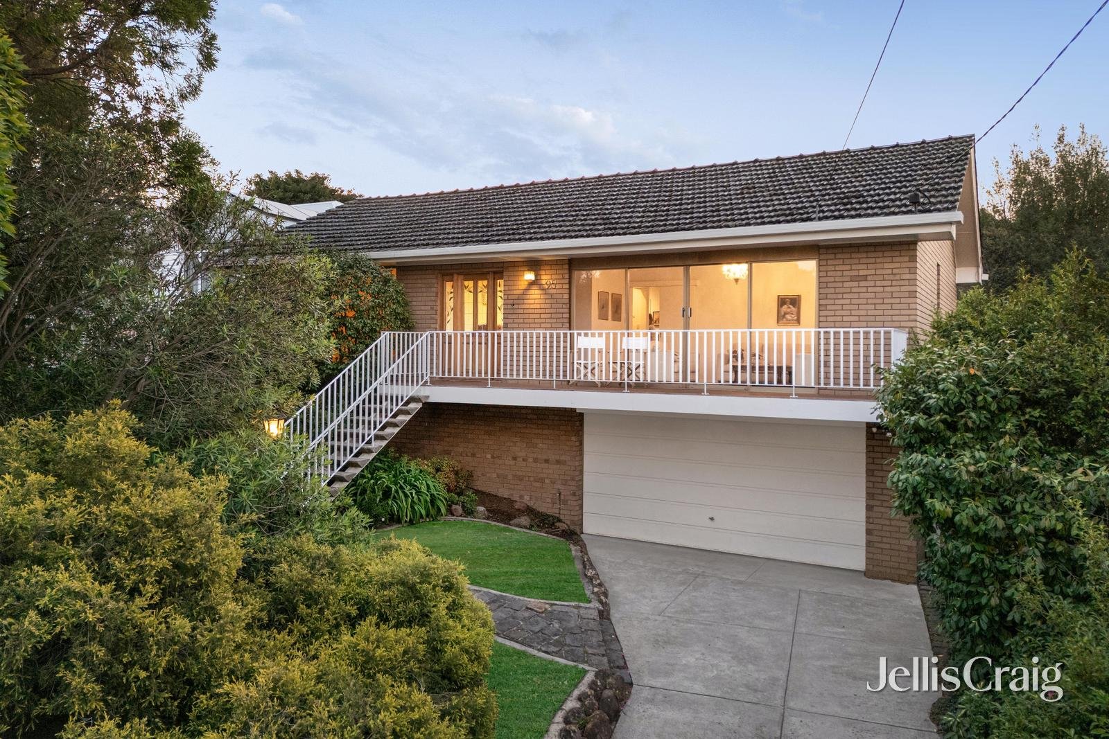 95 Buckingham Drive, Heidelberg image 1