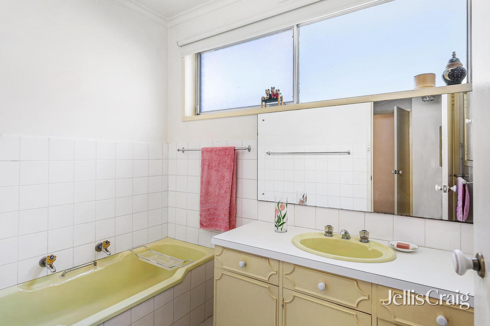 95 Buckingham Drive, Heidelberg image 12