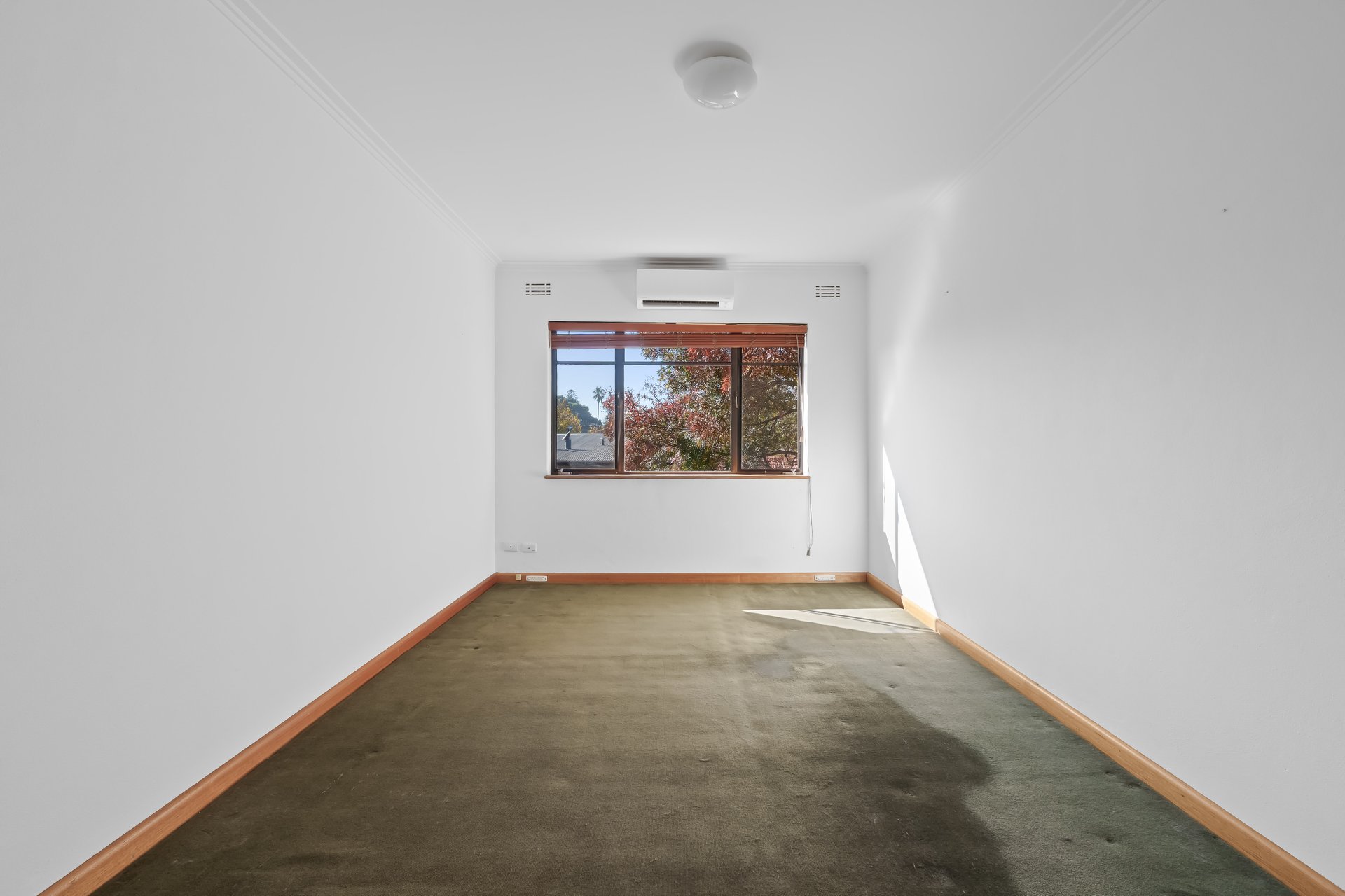 9/5 Bundalohn Court, St&nbsp;Kilda image 4