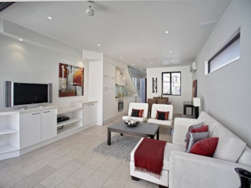 95 Erskine Street, Middle Park image 4