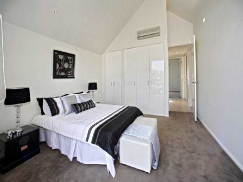 95 Erskine Street, Middle Park image 11