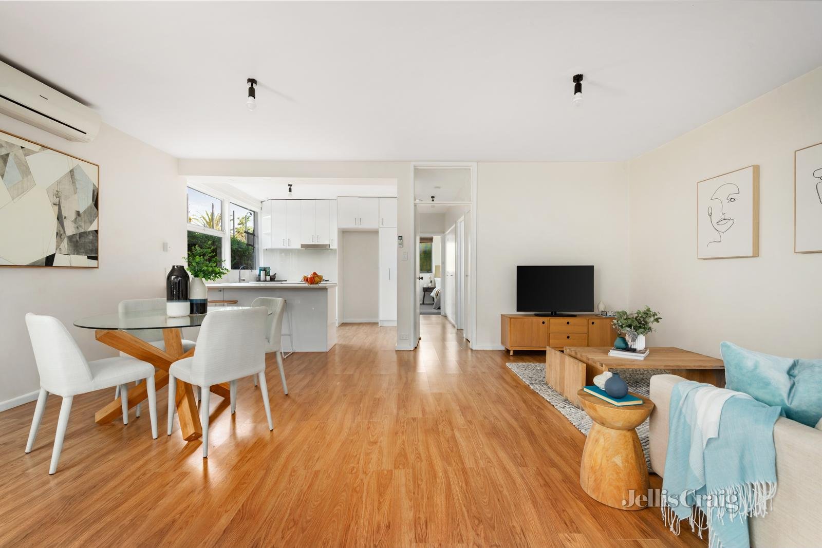 9/5 Fermanagh Road, Camberwell image 2