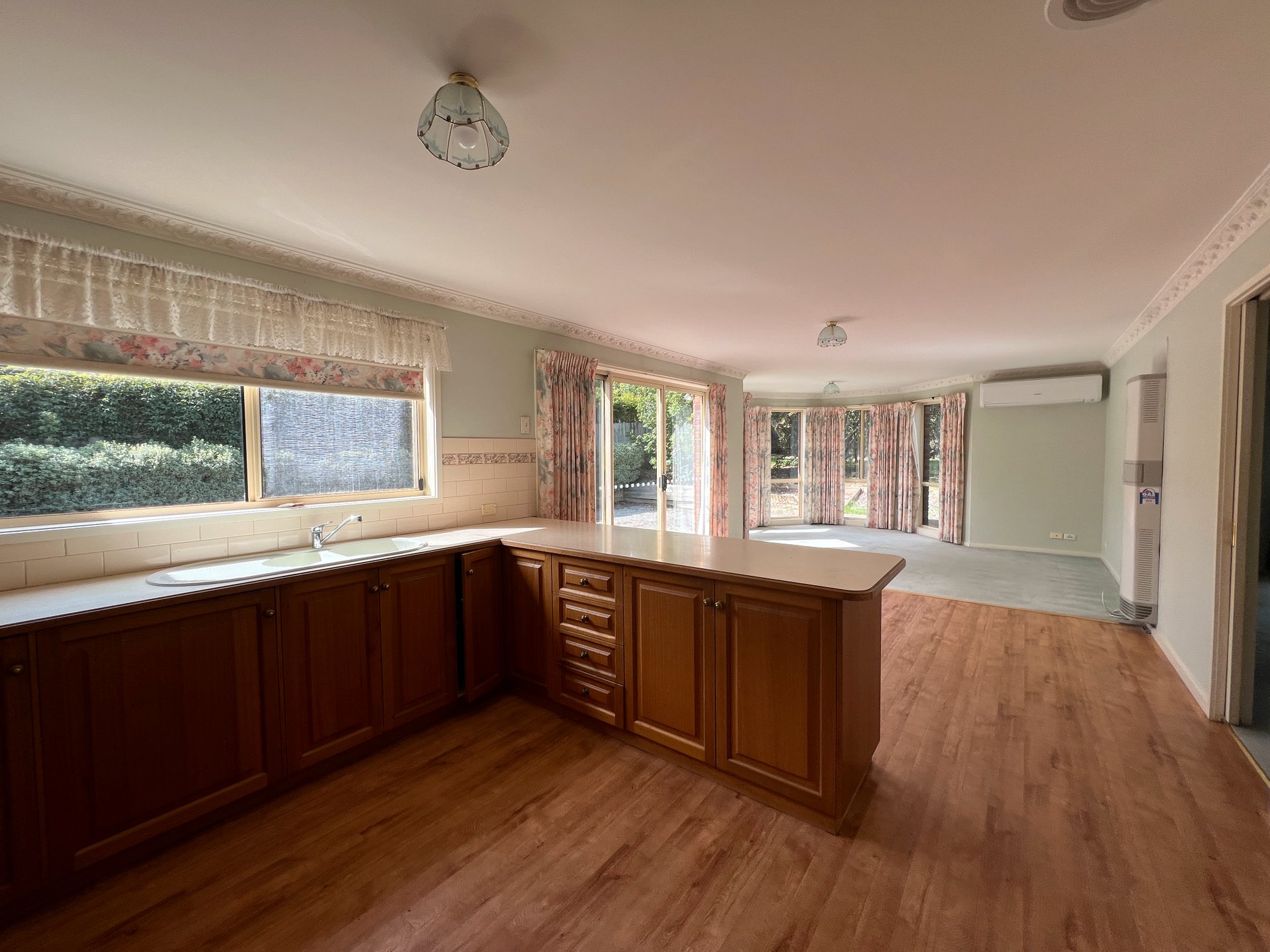 95 Glastonbury Drive, Highton image 5