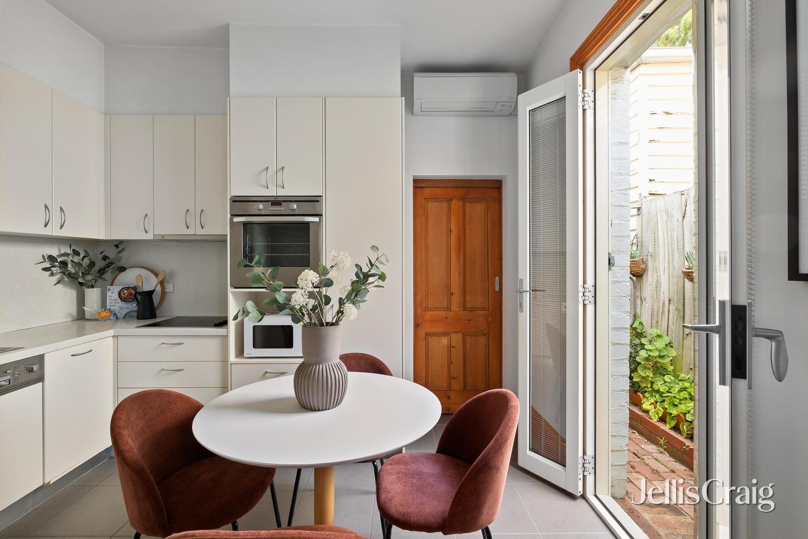 95 Graham Street, Albert&nbsp;Park image 5