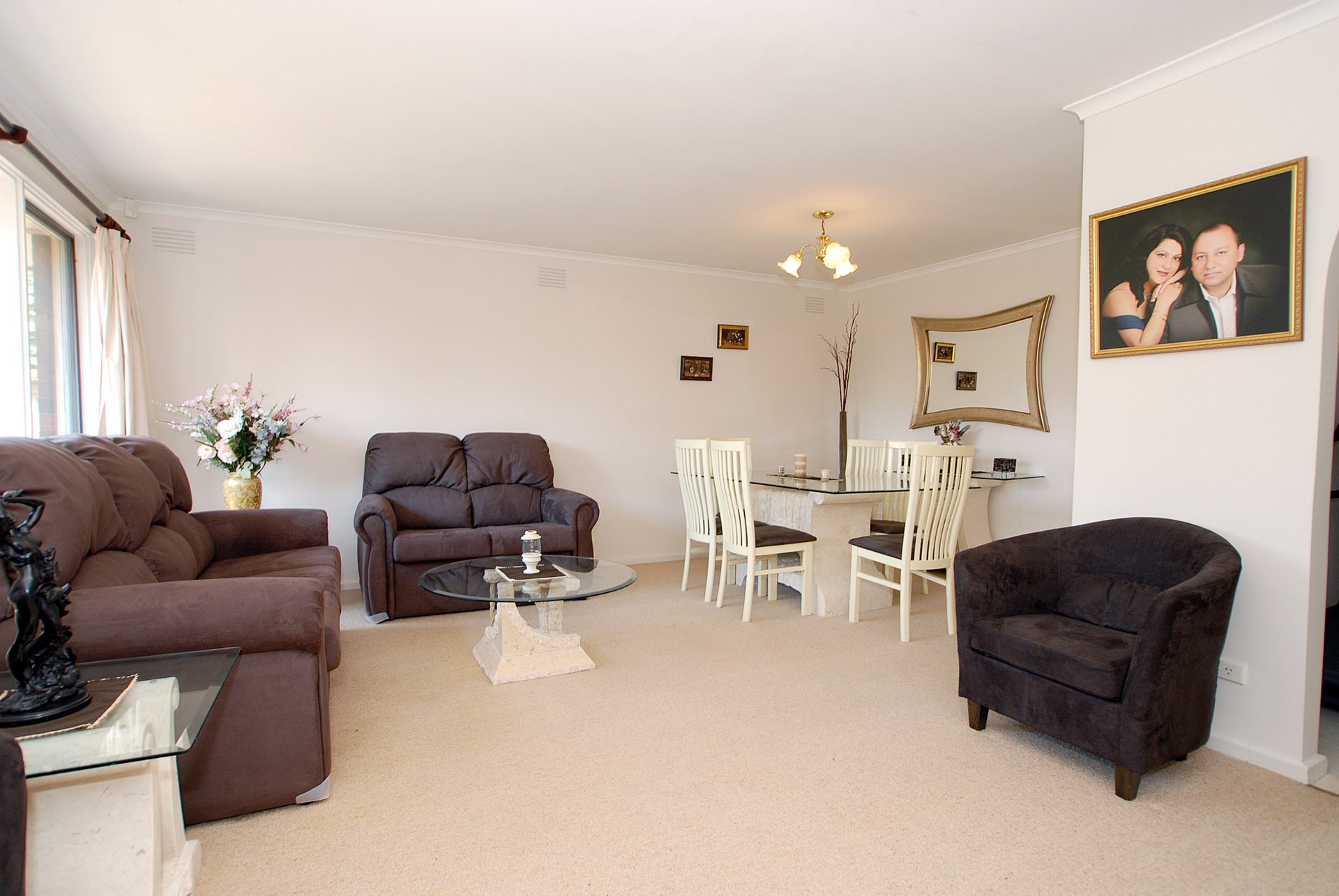 95 King Arthur Drive, Glen Waverley image 3
