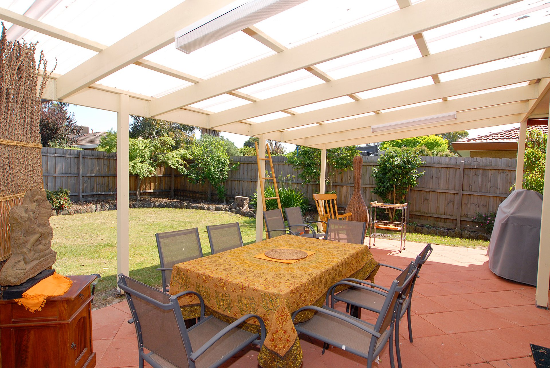95 King Arthur Drive, Glen Waverley image 8