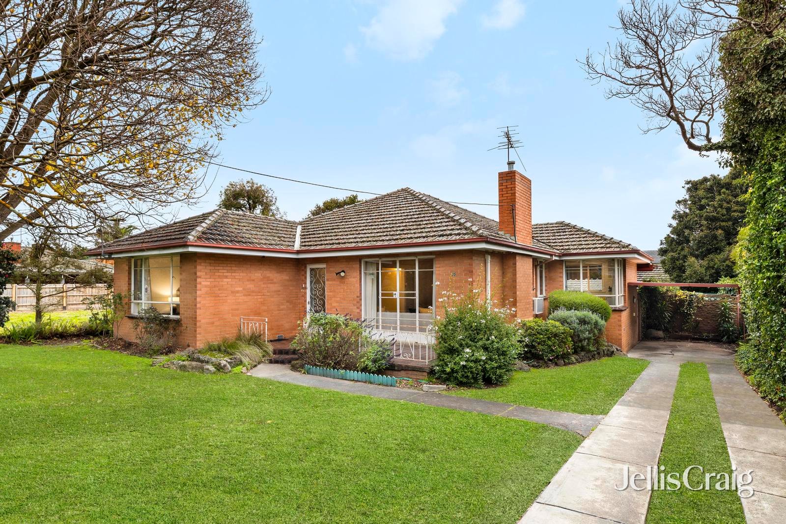 95 Marianne Way, Mount&nbsp;Waverley image 2