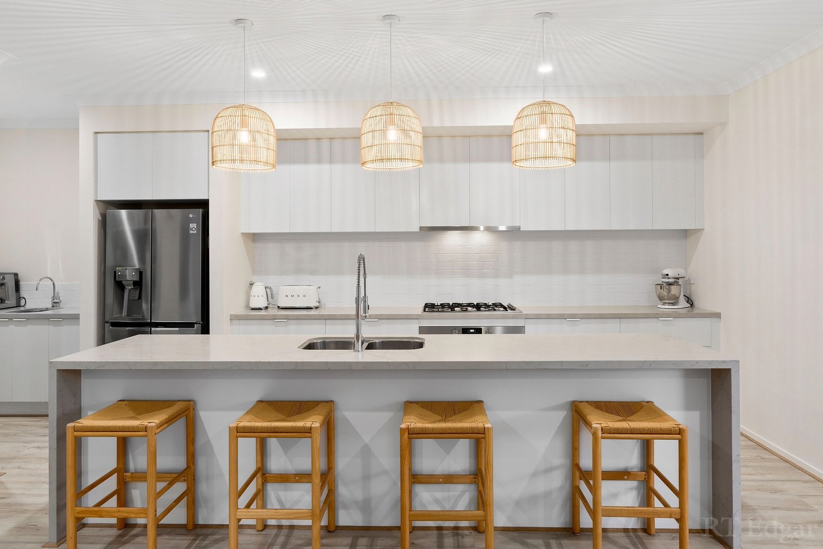 Property Gallery - Main Image
