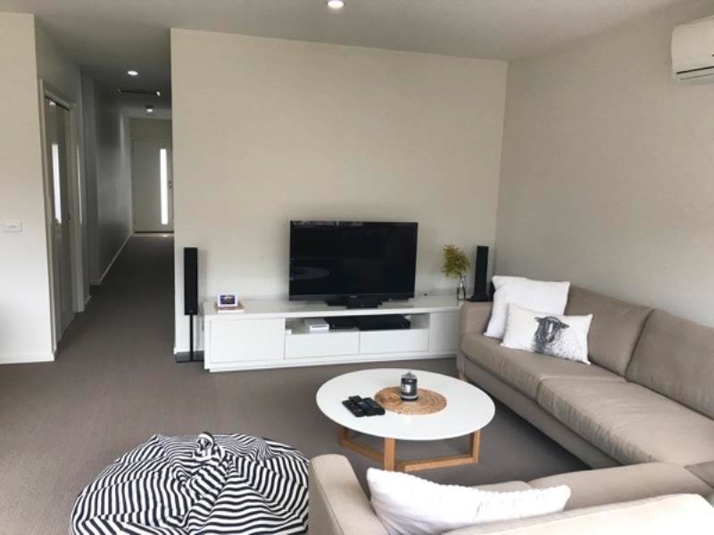 9/5 Peter Street, Grovedale image 4