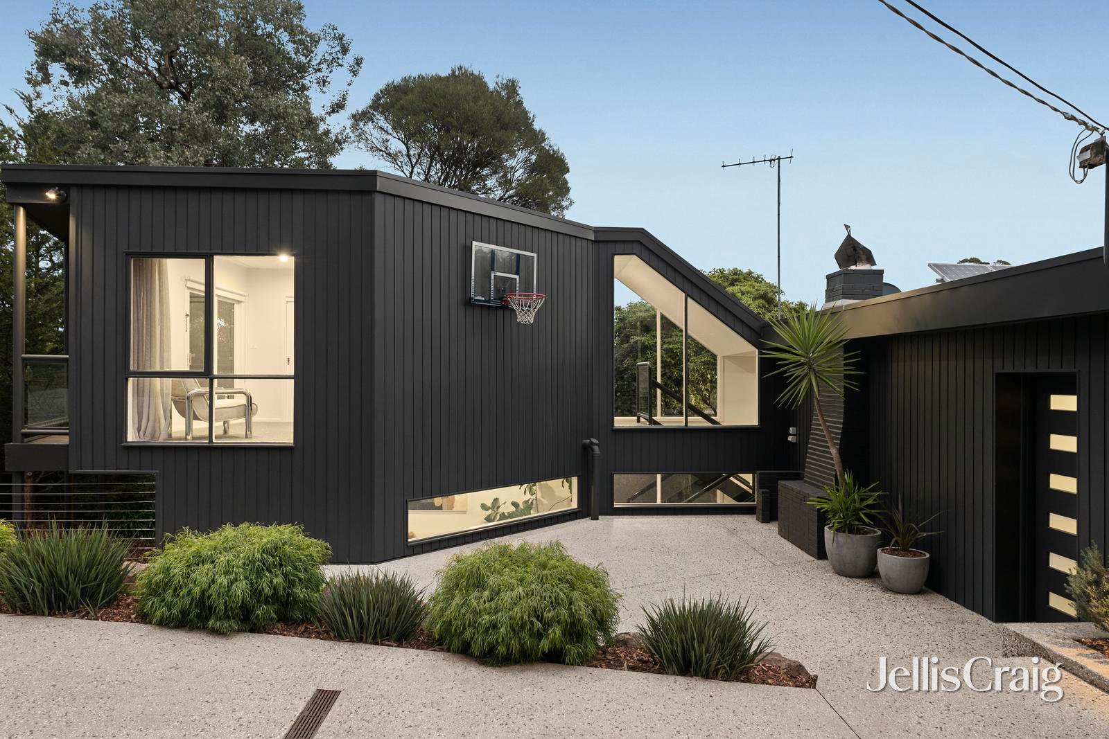 95 Silver Street, Eltham&nbsp;North image 2