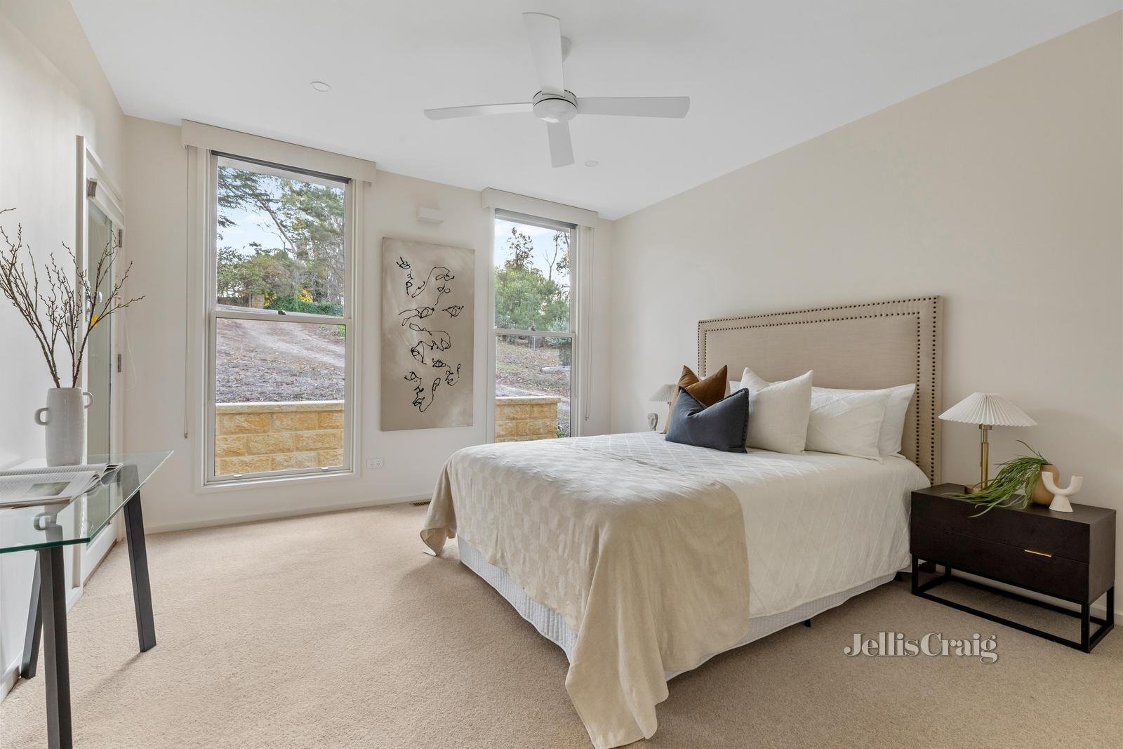 95 Sweeneys Lane, Eltham image 15