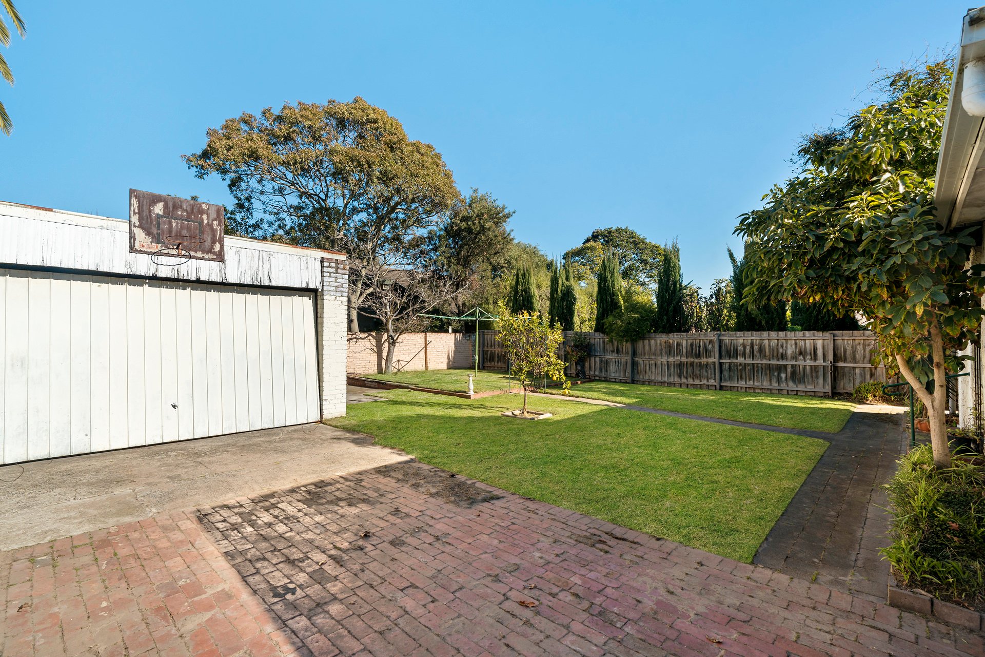 Property Gallery Thumbnail 5