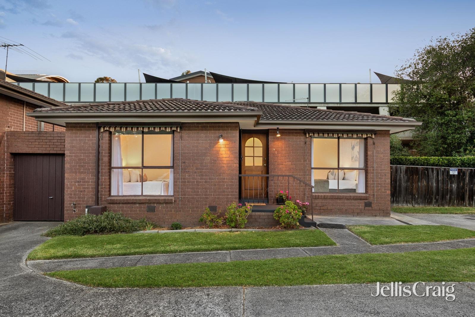9/50 Scotland Avenue, Greensborough image 8