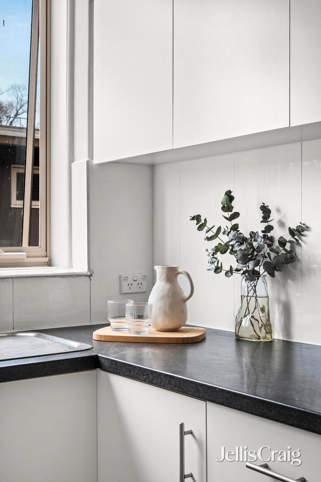 9/51 De Carle Street, Brunswick image 5
